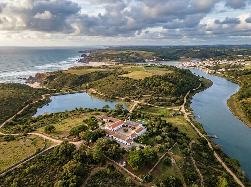 Monte Zambujeira Velha — Коста Висентина